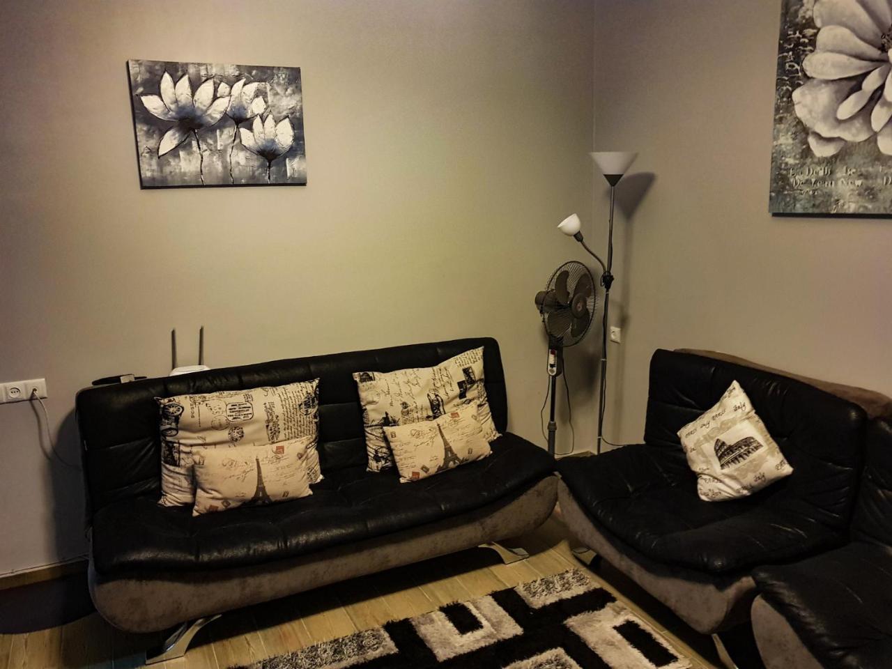 Hotel T Apartment Гоніо Екстер'єр фото