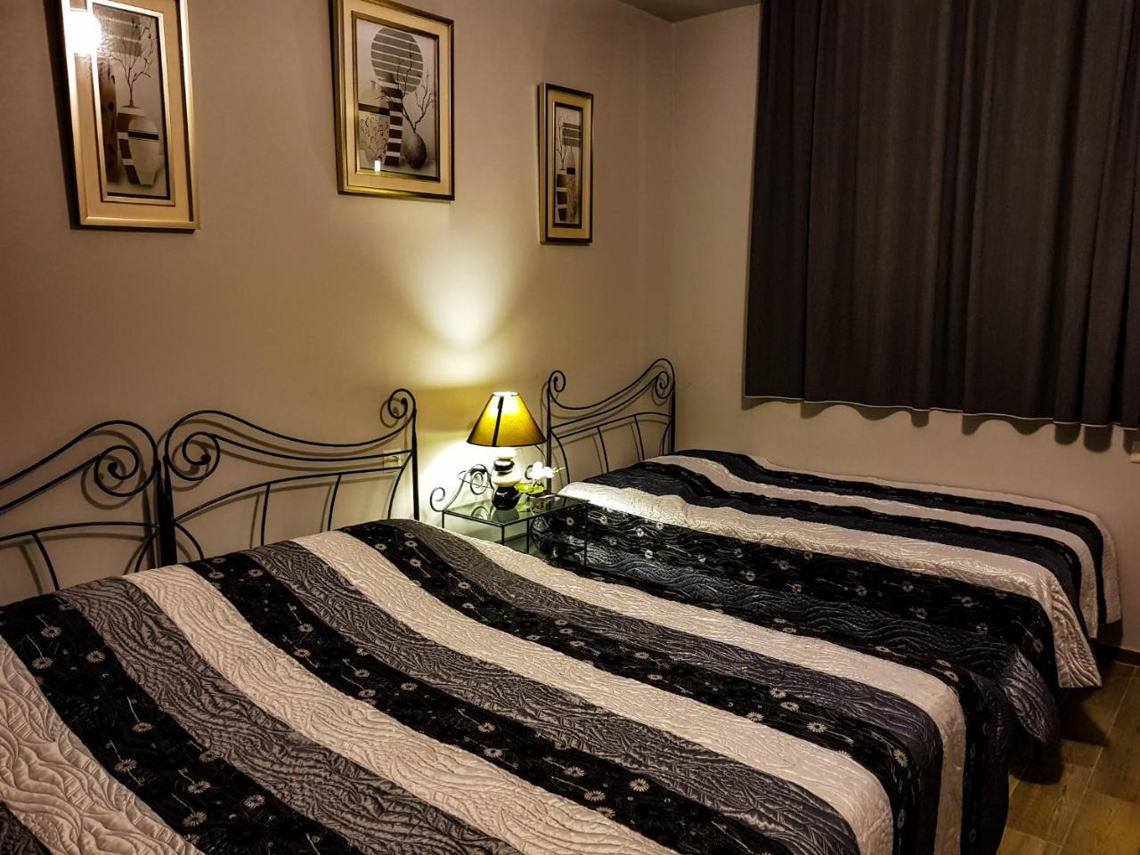 Hotel T Apartment Гоніо Екстер'єр фото